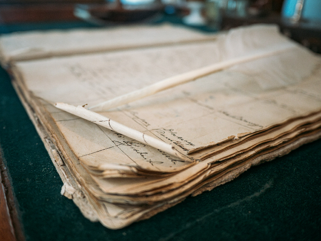 How to Keep Financial Marketing Records Across Social and Digital Campaigns